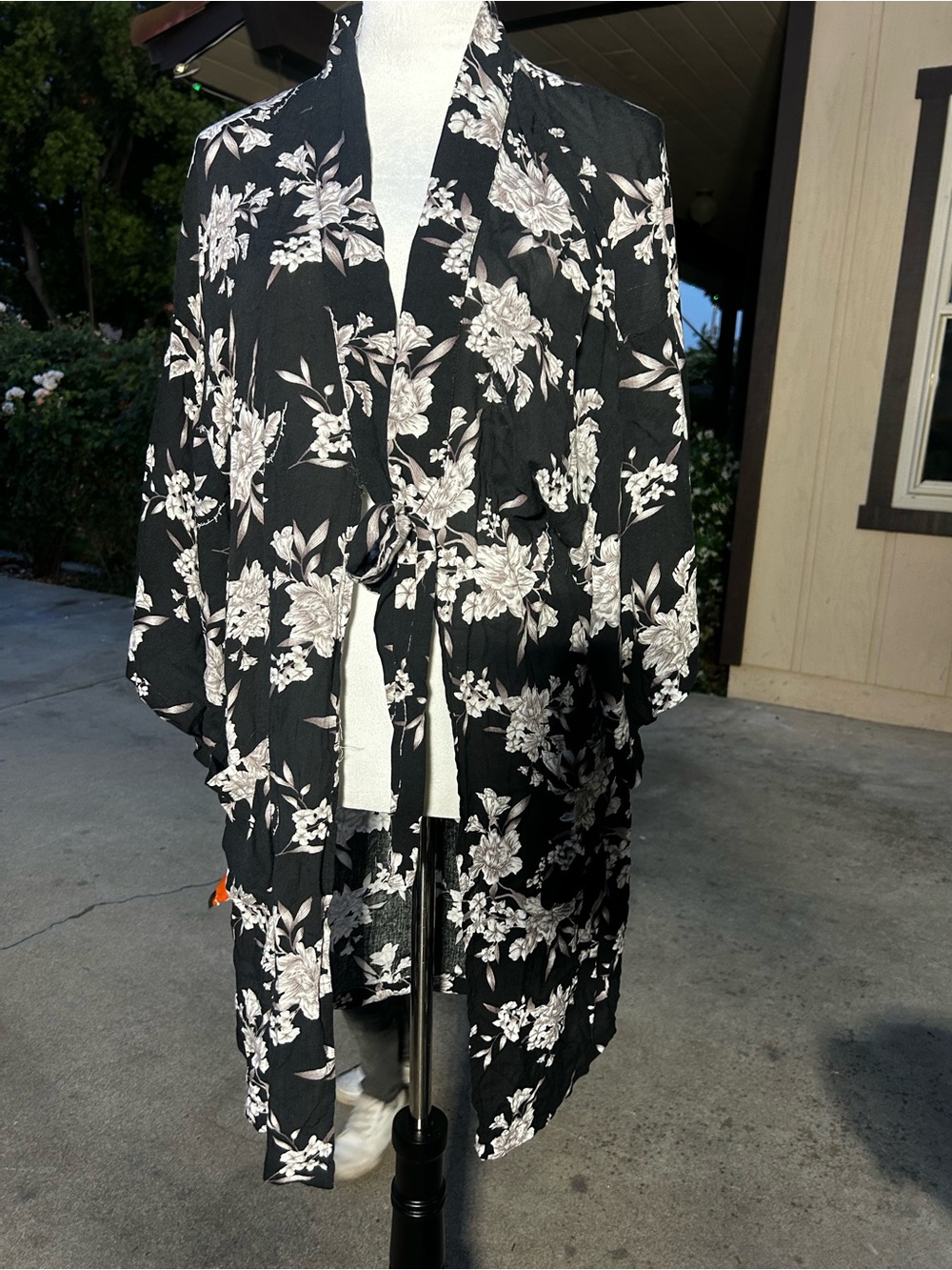 Spiritual gangster Maya floral kimono robe